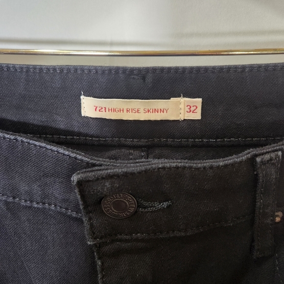 Levi's Premium Women's High Rise Jeans - Black 32X32 - Picture 4 of 12